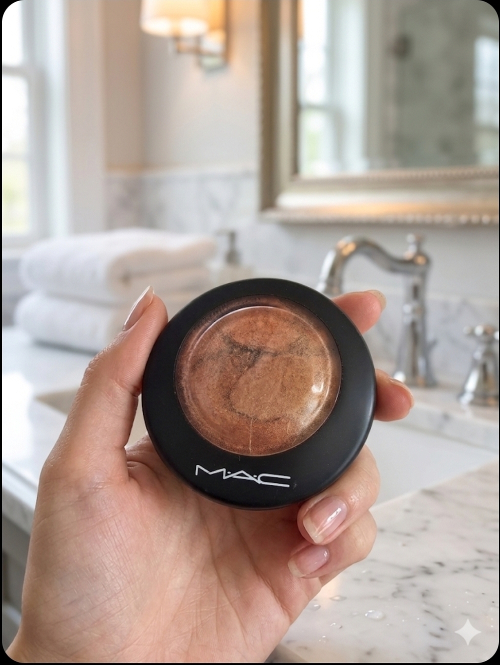 MAC Mineralized Skinfinish - Gold Deposit ☆ READ DESCRIPTION ☆